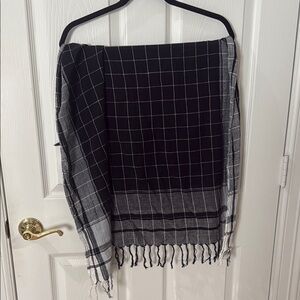 Black and White Checkered Scarf